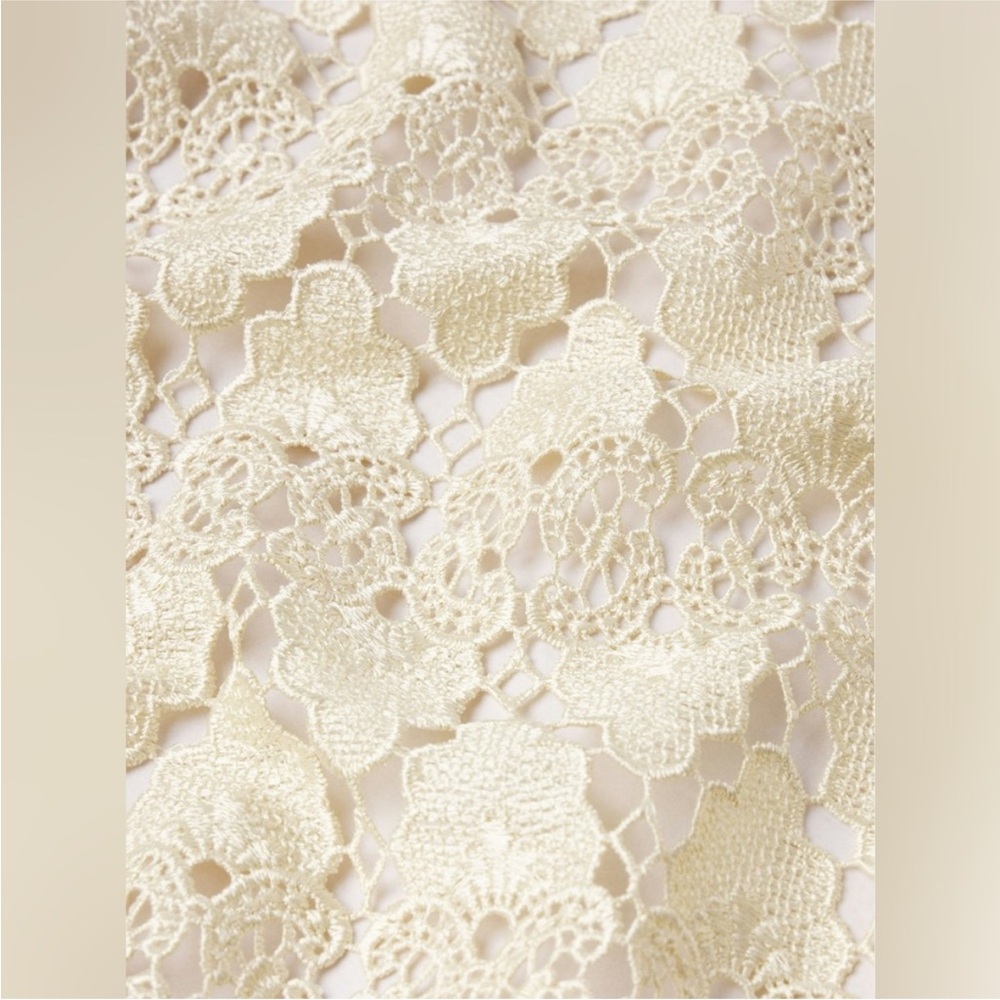 Frame Denim Lace Blouse - Picture 3 of 8